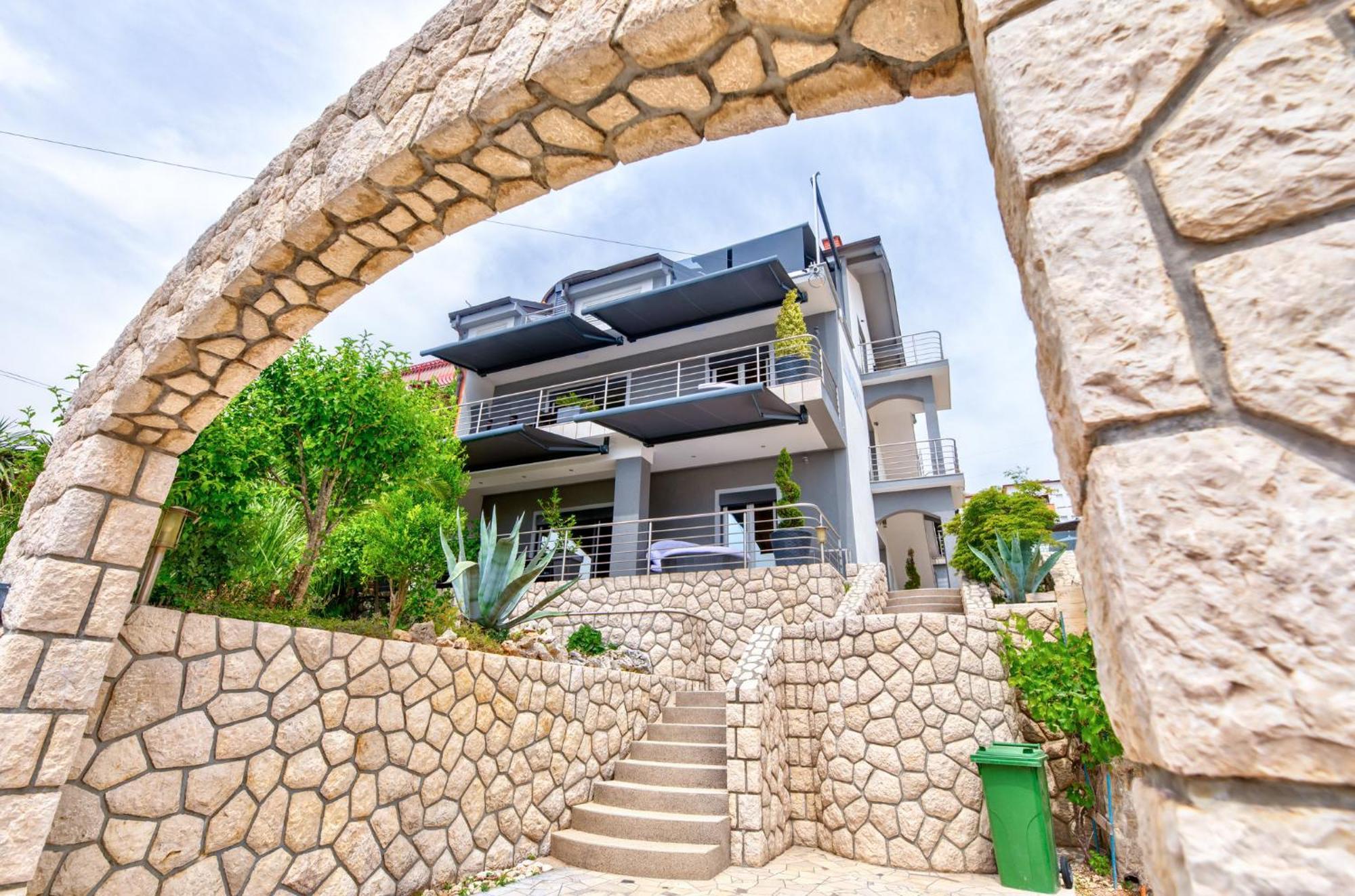 Villa Vivien Crikvenica Rum bild